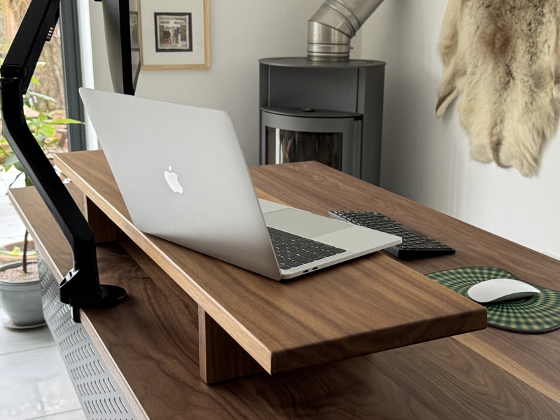 Kivo Under Desk Cable Management Screen